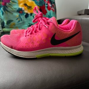 Nike Air Zoom Sneakers